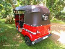 https://riyasewana.com/uploads/bajaj-2-stroke-271235195003.jpg