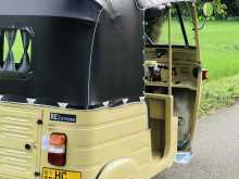 https://riyasewana.com/uploads/bajaj-2-stroke-2718052822113.jpg