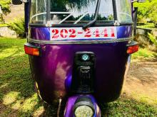 https://riyasewana.com/uploads/bajaj-2-stroke-281026106565.jpg