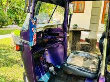https://riyasewana.com/uploads/bajaj-2-stroke-281026106596.jpg