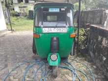 Bajaj 2 Stroke 2005 Three Wheel