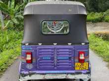 https://riyasewana.com/uploads/bajaj-2-stroke-281446214902.jpg