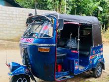 https://riyasewana.com/uploads/bajaj-2-stroke-28753156883.jpg