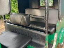 https://riyasewana.com/uploads/bajaj-2-stroke-2942426794.jpg
