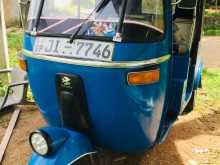 https://riyasewana.com/uploads/bajaj-2-stroke-29954034172.jpg