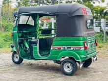 https://riyasewana.com/uploads/bajaj-2-stroke-30108506195.jpg