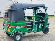 https://riyasewana.com/uploads/bajaj-2-stroke-30108506684.jpg