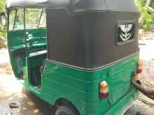 https://riyasewana.com/uploads/bajaj-2-stroke-3017092922652.jpg