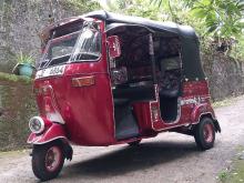 https://riyasewana.com/uploads/bajaj-2-stroke-302252036936.jpg