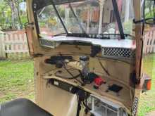 https://riyasewana.com/uploads/bajaj-2-stroke-3112537684.jpg