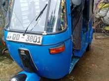 Bajaj 2 Stroke 2006 Three Wheel