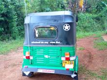 https://riyasewana.com/uploads/bajaj-2-stroke-320505717305.jpg