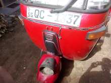 https://riyasewana.com/uploads/bajaj-2-stroke-41616315002.jpg