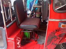 https://riyasewana.com/uploads/bajaj-2-stroke-41810176075.jpg