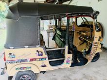 https://riyasewana.com/uploads/bajaj-2-stroke-516401517546.jpg