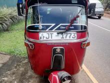 https://riyasewana.com/uploads/bajaj-2-stroke-61836276926.jpg