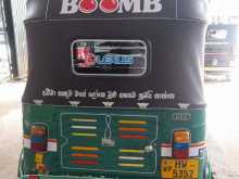 https://riyasewana.com/uploads/bajaj-2-stroke-71101184863.jpg