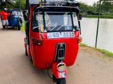 https://riyasewana.com/uploads/bajaj-2-stroke-71128044682.jpg