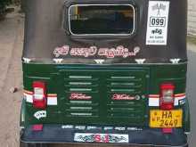 https://riyasewana.com/uploads/bajaj-2-stroke-72314114992.jpg
