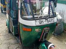 Bajaj 2 Stroke 2006 Three Wheel