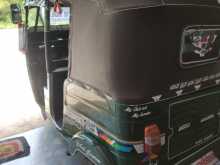https://riyasewana.com/uploads/bajaj-2-stroke-8124621765.jpg