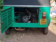 https://riyasewana.com/uploads/bajaj-2-stroke-921520924072.jpg