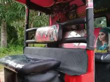 https://riyasewana.com/uploads/bajaj-2-stroke-9914286665.jpg