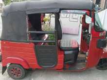 Bajaj RE 2018 Three Wheel