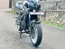 https://riyasewana.com/uploads/bajaj-200-ns-1615224822883.jpg