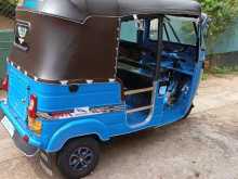 Bajaj 2005 2005 Three Wheel