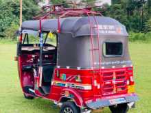 https://riyasewana.com/uploads/bajaj-2006-2006-1122282412433.jpg
