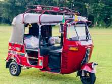 https://riyasewana.com/uploads/bajaj-2006-2006-1122282412454.jpg
