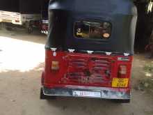 https://riyasewana.com/uploads/bajaj-2006-2006-2813145512594.jpg