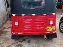 https://riyasewana.com/uploads/bajaj-2006-41023354252.jpg