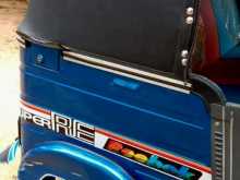 https://riyasewana.com/uploads/bajaj-2010-2010-1611072812402.jpg