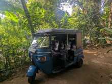https://riyasewana.com/uploads/bajaj-2011-30910174752.jpg