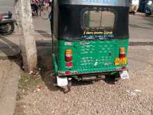 https://riyasewana.com/uploads/bajaj-2012-252121184073.jpg