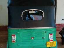 https://riyasewana.com/uploads/bajaj-2015-3554304423.jpg