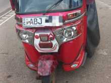 https://riyasewana.com/uploads/bajaj-2016-201140264213.jpg