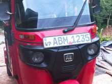 Bajaj 4 Stroke 2016 Three Wheel