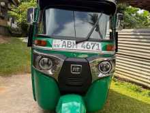 https://riyasewana.com/uploads/bajaj-2016-2614124322793.jpg