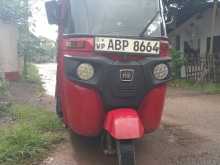 Bajaj RE 2017 Three Wheel