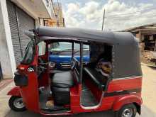 https://riyasewana.com/uploads/bajaj-2017-213460422233.jpg