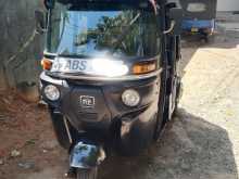 Bajaj RE 2018 Three Wheel