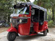 Bajaj RE 2018 Three Wheel