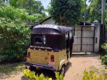 https://riyasewana.com/uploads/bajaj-203-number-30052094863.jpg