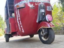 https://riyasewana.com/uploads/bajaj-204-5117286415.jpg