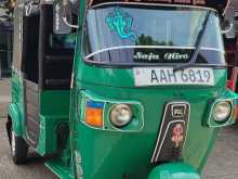 Bajaj RE 2013 Three Wheel