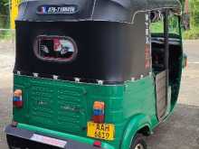 https://riyasewana.com/uploads/bajaj-205-111744484612.jpg