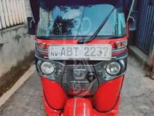 Bajaj RE 2018 Three Wheel